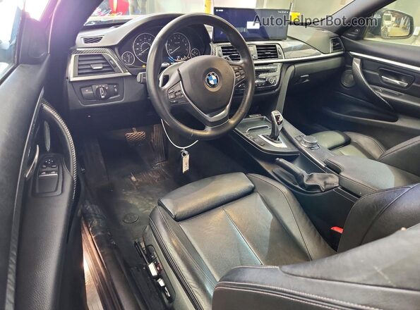 WBA4W5C50JAA49523 2018 BMW 4 SERIES Gray Widok deski rozdzielczej