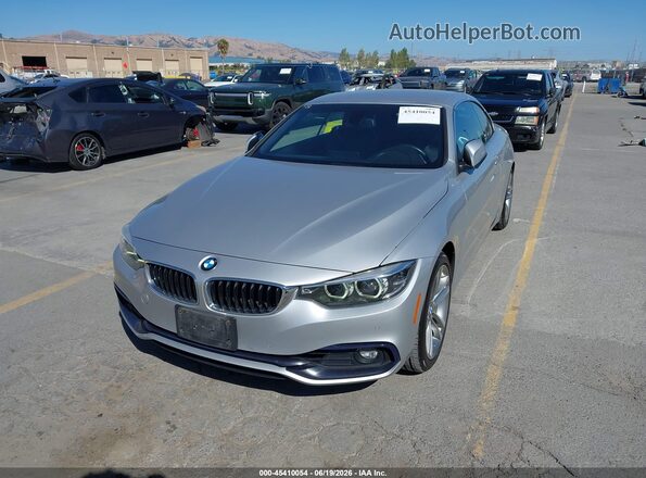 WBA4Z1C50JEC70905 2018 BMW OTHER Silver Front view