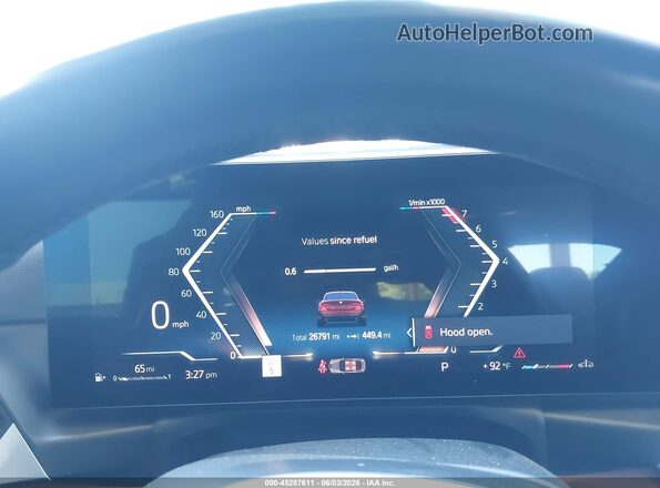 WBA53AP02RCS01870 2024 BMW 4 SERIES Burgundy Widok tylnych siedzeń