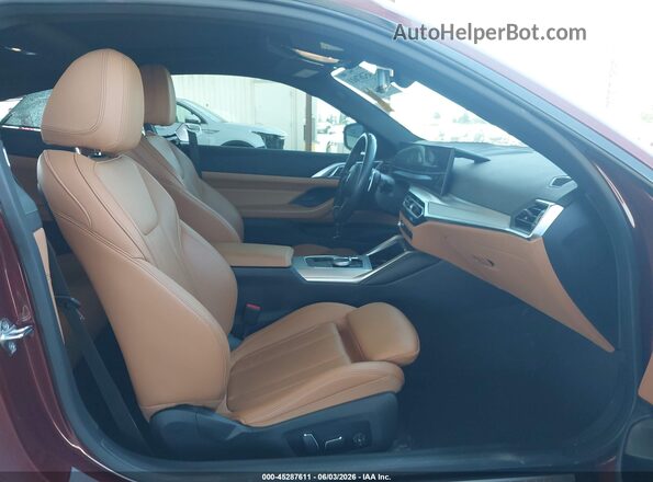 WBA53AP02RCS01870 2024 BMW 4 SERIES Burgundy Widok wnętrza z przodu