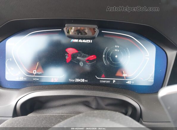 WBA53AT03PCL98115 2023 BMW M4 Gray Widok tylnych siedzeń