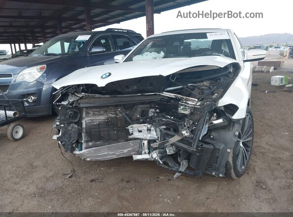 WBA53BH01MWW93111 2021 BMW 5 SERIES White Front view