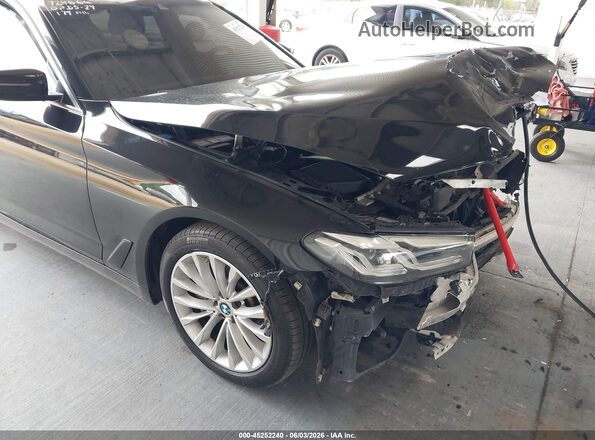 WBA53BH02MWW97250 2021 BMW 5 SERIES Black Вид спереду