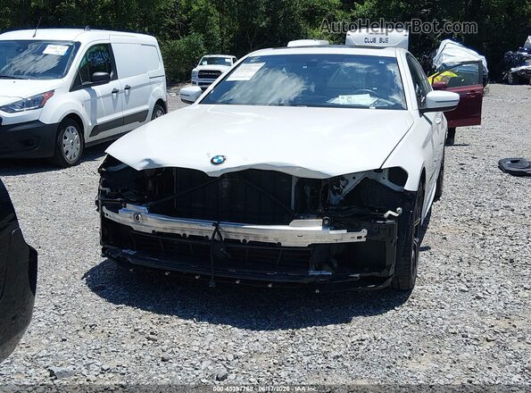 WBA53BH02MWX09395 2021 BMW 5 SERIES White Դիմացի տեսք