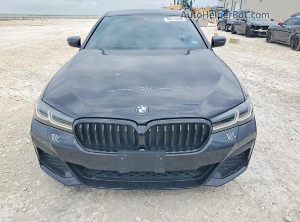 WBA53BH03MCF97601 2021 BMW 5 SERIES Black Widok z przodu