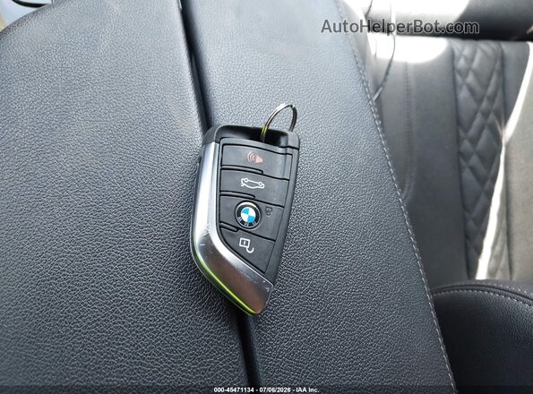 WBA53BH05MWW92236 2021 BMW 5 SERIES Black Vista del salpicadero