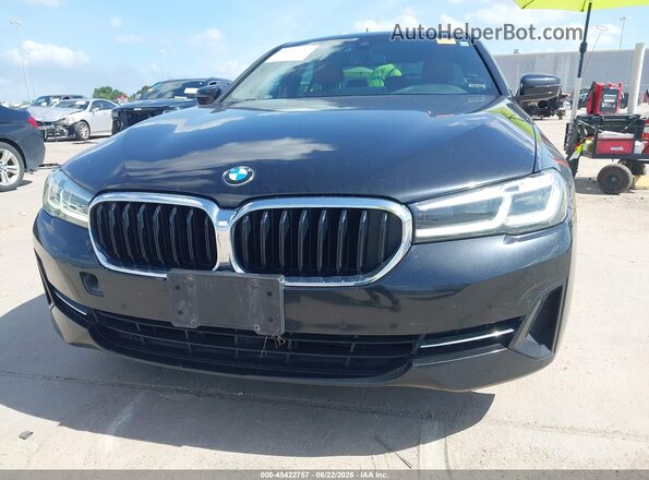 WBA53BH05PCM46549 2023 BMW 5 SERIES Black Вид спереду