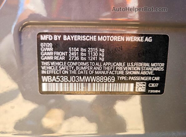 WBA53BJ03MWW88969 2021 BMW 5 SERIES Gray Engine compartment view