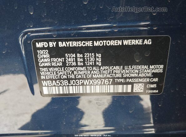WBA53BJ03PWX99767 2023 BMW 5 SERIES Blue Շարժիչի բաժամունքի տեսք