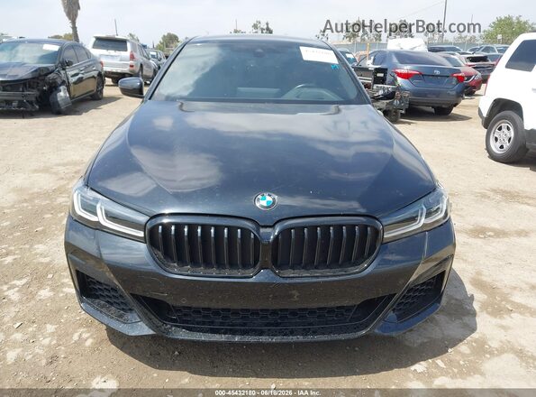 WBA53BJ06PWY13676 2023 BMW 5 SERIES Black ხელსაწყოთა პანელის ხედი