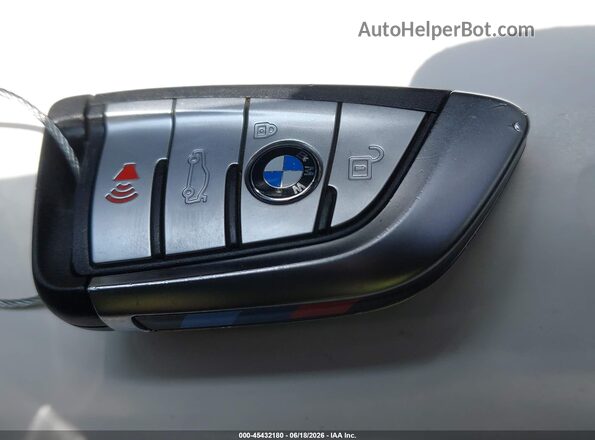 WBA53BJ06PWY13676 2023 BMW 5 SERIES Black წინა პანელის ხედი