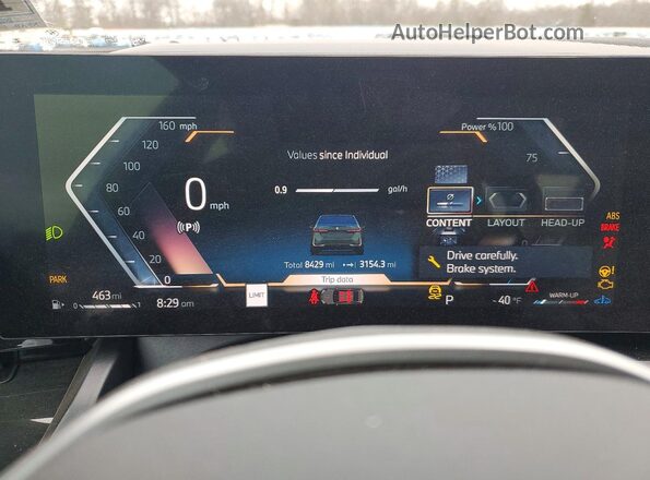 WBA53FJ00SCT65758 2025 BMW 5 SERIES Teal Widok zestawu wskaźników