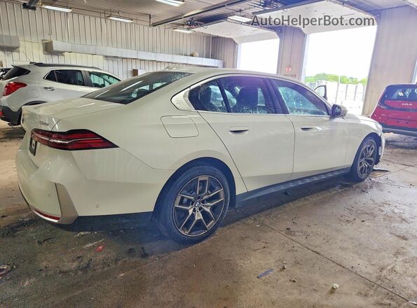 WBA53FJ06TCW40907 2026 BMW 5 SERIES White 