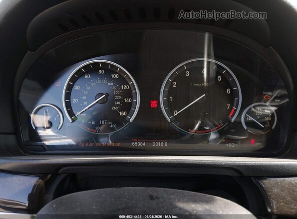 WBA5A5C53GG349417 2016 BMW 5 SERIES White Vista de los asientos traseros