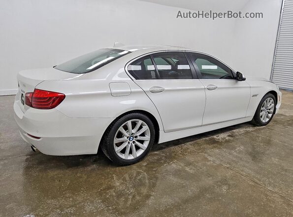 WBA5B1C57GG134905 2016 BMW 5 SERIES White Trasero derecho