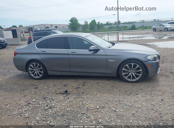 WBA5B3C50GD549738 2016 BMW 5 SERIES Gray Rear interior view