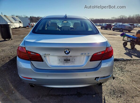 WBA5B3C50GG255920 2016 BMW 5 SERIES Silver Вид ззаду