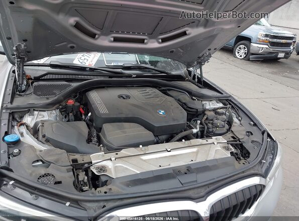 WBA5R1C59KAK09790 2019 BMW 3 SERIES Silver Rear view