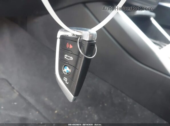 WBA5R7C51KFH17230 2019 BMW 3 SERIES White Widok deski rozdzielczej