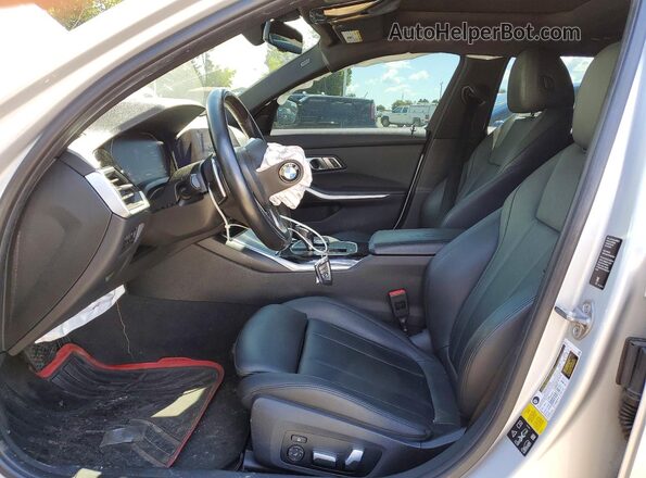 WBA5R7C59KAJ83906 2019 BMW OTHER Silver Вид салону спереду