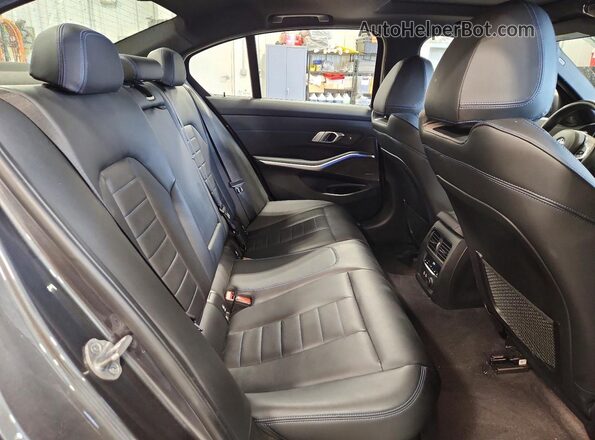 WBA5U9C01LFH75676 2020 BMW M3 Gray Vista de los asientos traseros