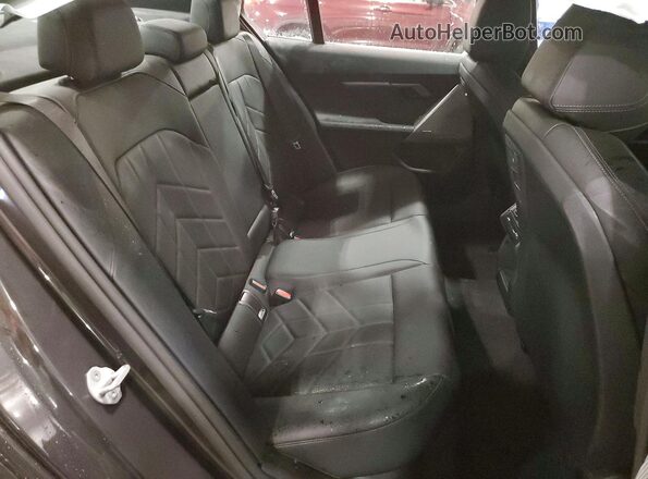 WBA63FJ04TCV85491 2026 BMW 5 SERIES Charcoal Vista de los asientos traseros