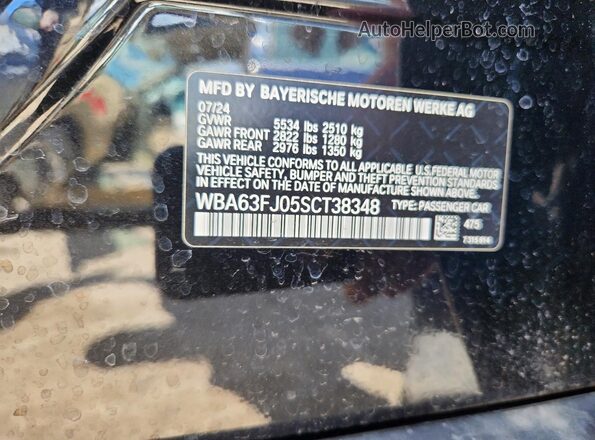 WBA63FJ05SCT38348 2025 BMW 5 SERIES Black Vista del compartimento del motor