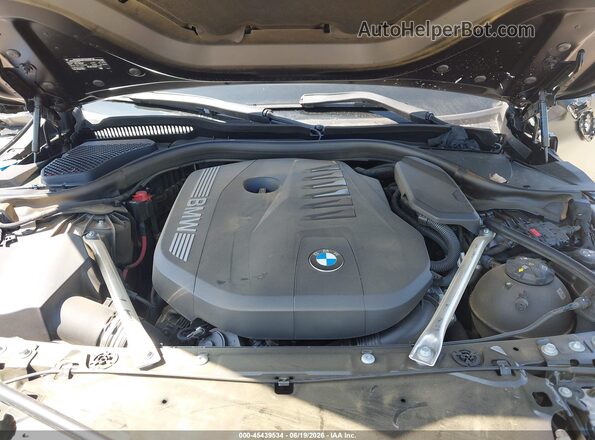 WBA63FJ07TCV77045 2026 BMW 5 SERIES Black Հետևի տեսք