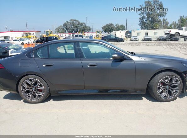 WBA63FJ07TCV77045 2026 BMW 5 SERIES Black Սալոնի 360 աստիճան տեսք