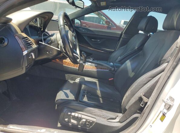 WBA6D4C52HD977865 2017 BMW 6 SERIES White Widok wnętrza z przodu