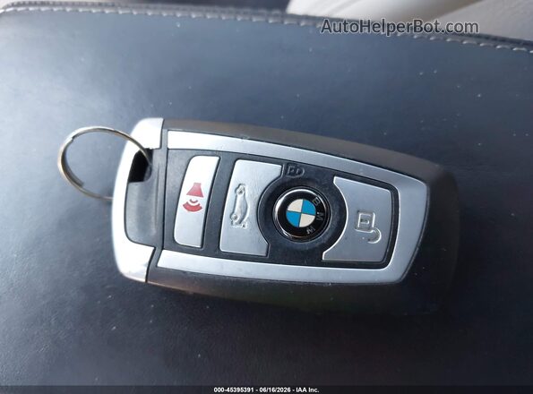 WBA6D6C51GGF94897 2016 BMW 6 SERIES Dark Blue Вид панели приборов
