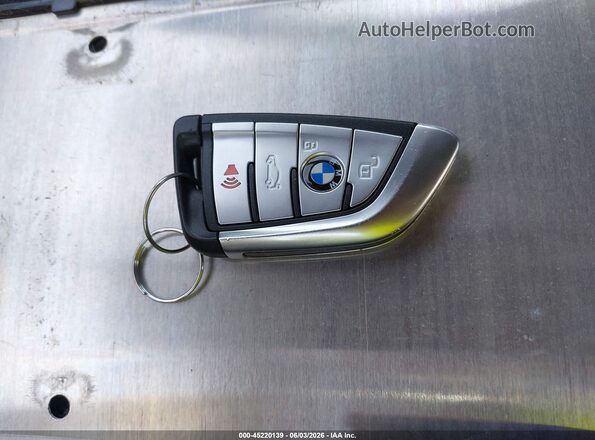 WBA73AK01M7H05153 2021 BMW 2 SERIES Gray Vista del salpicadero