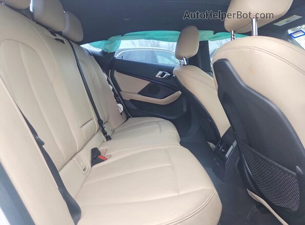 WBA73AK05L7F94332 2020 BMW 2 SERIES White Vista de los asientos traseros
