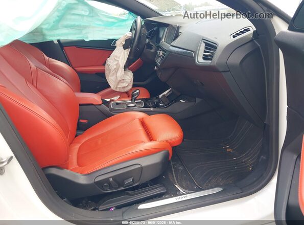 WBA73AK05M7J29385 2021 BMW 2 SERIES White Vista interior delantera