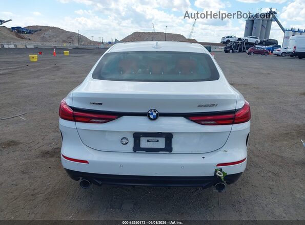 WBA73AK05M7J29385 2021 BMW 2 SERIES White 