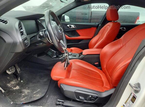 WBA73AK06M7G51753 2021 BMW 2 SERIES White Widok wnętrza z przodu
