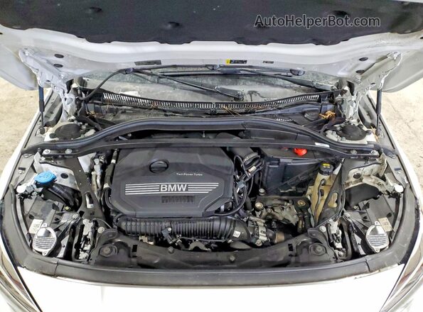 WBA73AK06M7J14992 2021 BMW OTHER White Vista interior trasera