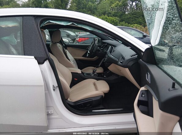 WBA73AK0XM7H00808 2021 BMW 2 SERIES White Widok wnętrza z przodu