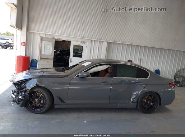 WBA73BJ06MWW99487 2021 BMW 5 SERIES Gray 
