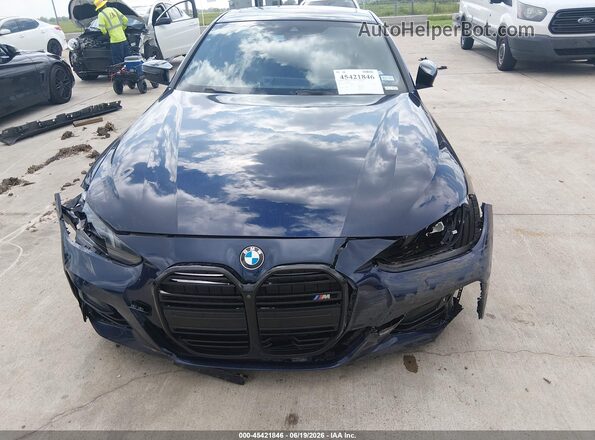 WBA73DA02SCU00099 2025 BMW M4 Синий Вид панели приборов