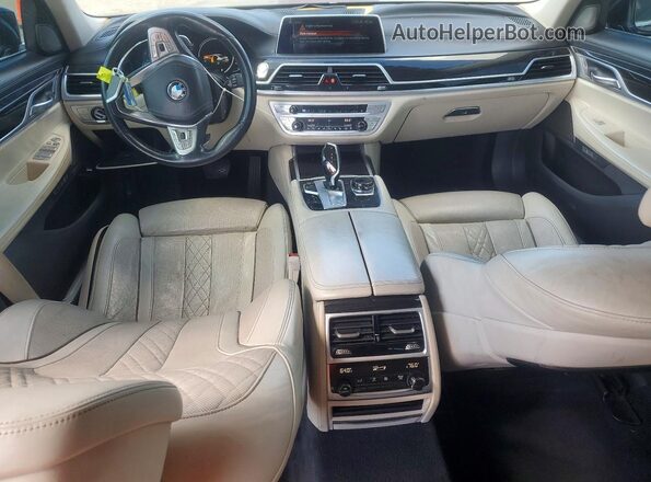 WBA7E2C36HG741321 2017 BMW 7 SERIES Blue Вид панелі приладів