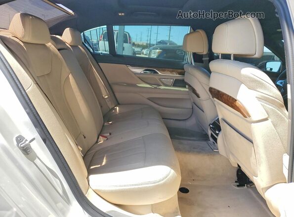 WBA7E2C51GG547344 2016 BMW OTHER White Vista de los asientos traseros