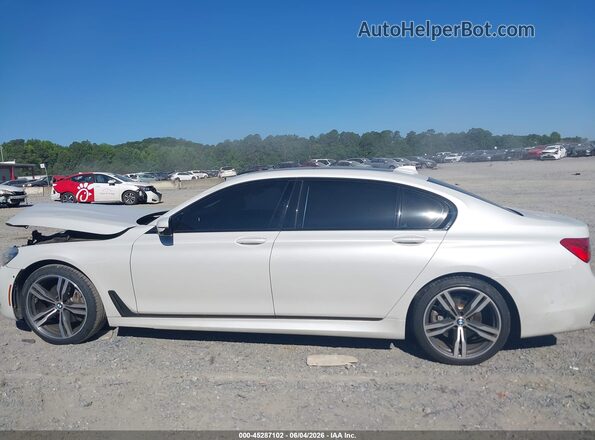 WBA7E2C52KB218447 2019 BMW 7 SERIES White 360 interior view