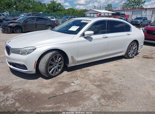 WBA7E2C55HG740470 2017 BMW 7 SERIES White Առջևի ձախ երեք քառորդ տեսարան
