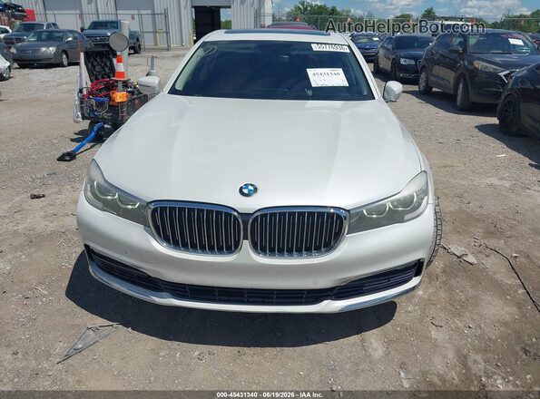 WBA7E2C55HG740470 2017 BMW 7 SERIES White Սարքավորումների վահանակի տեսք