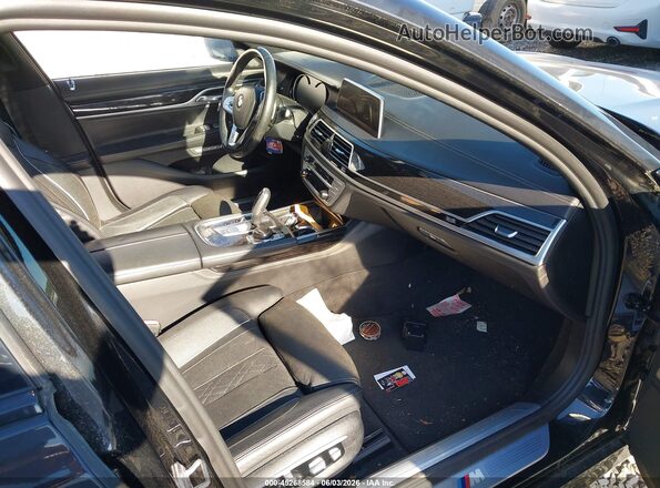 WBA7F0C37HGM22110 2017 BMW 7 SERIES Black Front interior view