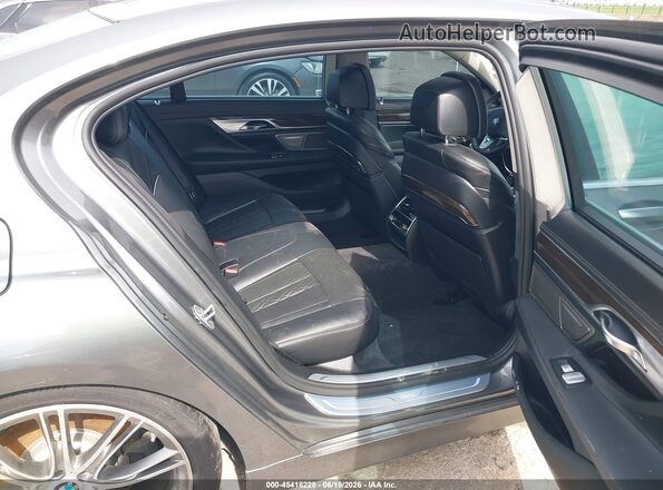 WBA7F0C53GGL99716 2016 BMW 7 SERIES Gray Vista de la etiqueta del VIN