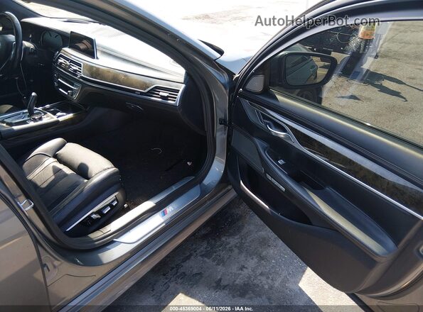 WBA7F2C33HG422777 2017 BMW ALPINA Gray წინა სალონის ხედი