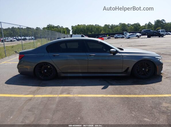 WBA7F2C33HG422777 2017 BMW ALPINA Gray უკანა სალონის ხედი