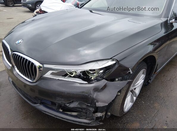WBA7F2C54GG417989 2016 BMW 7 SERIES Gray Vista frontal